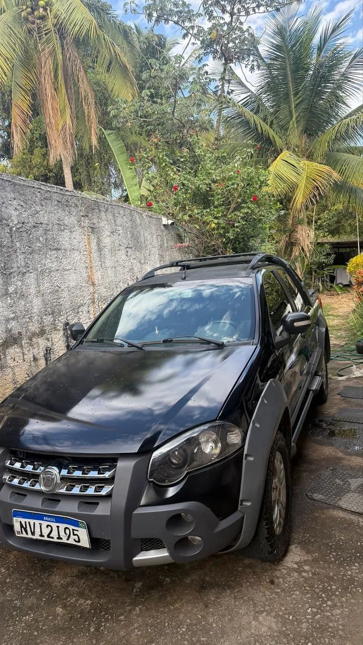 Fiat Strada Adv.1.8 16V Dualogic Flex CD 2012