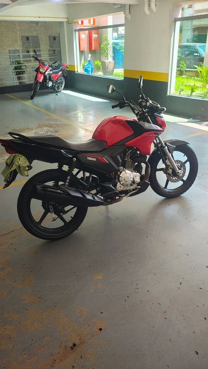 Vende-se factor 150 ano 2025