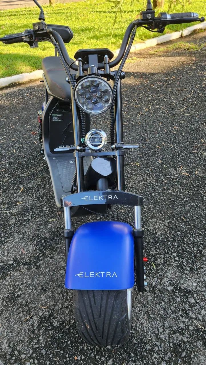 Scooter elétrica 2000W - Impecável 