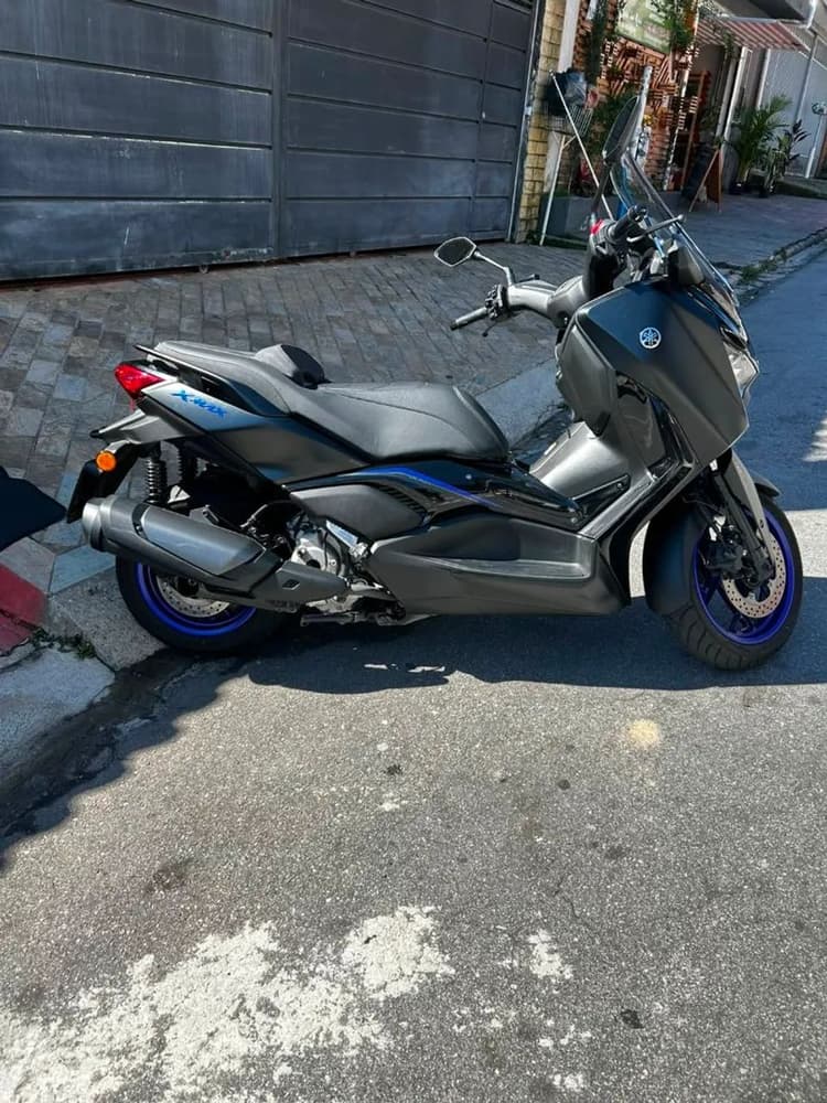 Xmax 300 Connected ABS nova
