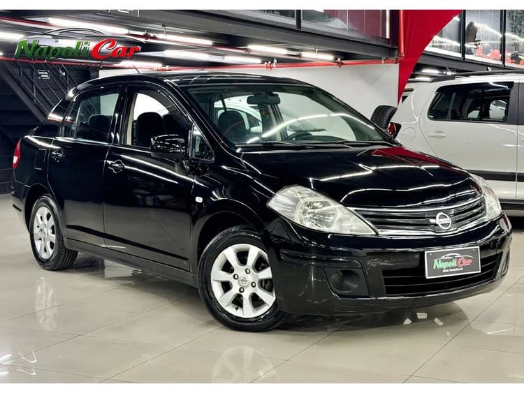 Nissan Tiida 2012
