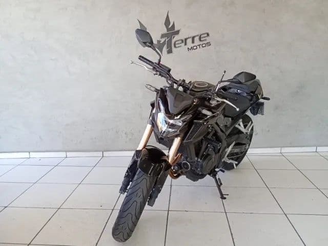 Honda CB 500F