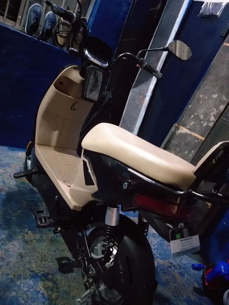 Scooter Hao Lee