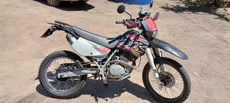 Moto XR 200R