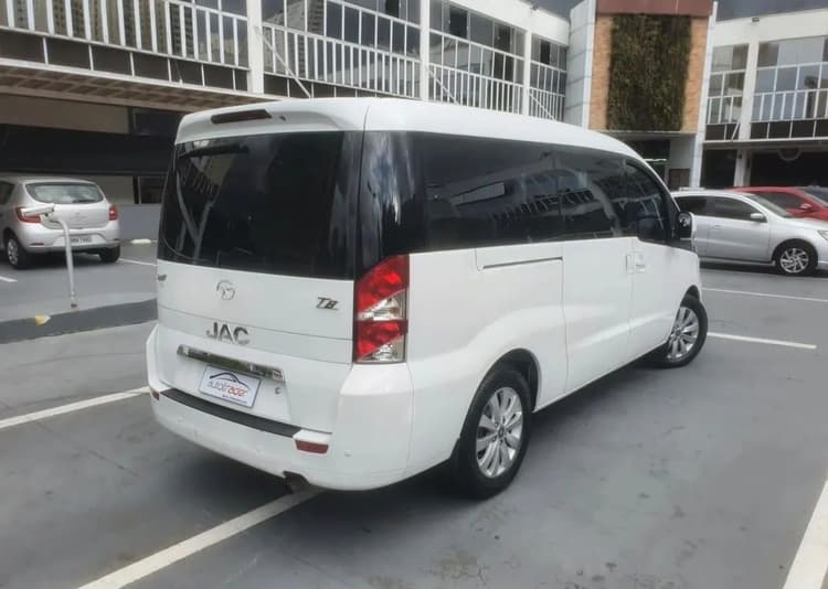 JAC T8 2.0 16V 5P Mec. 2014