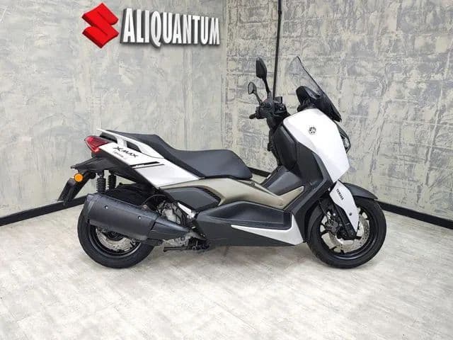 Yamaha XMAX 250 CONNECTED 