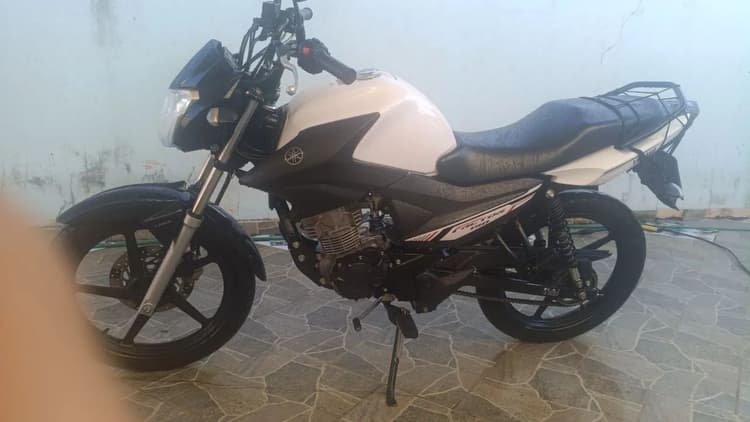 Moto nova de mulher