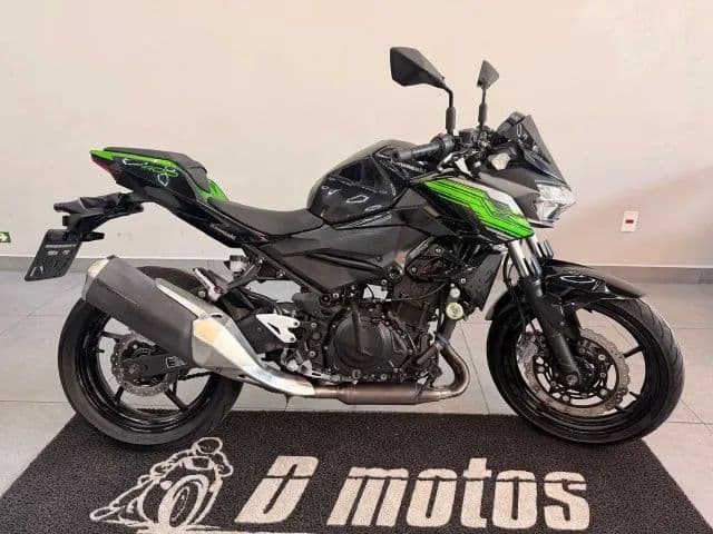 KAWASAKI Z400 