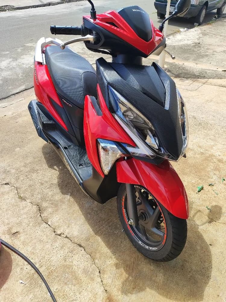 Elite 125cc, ano 2022 automático.