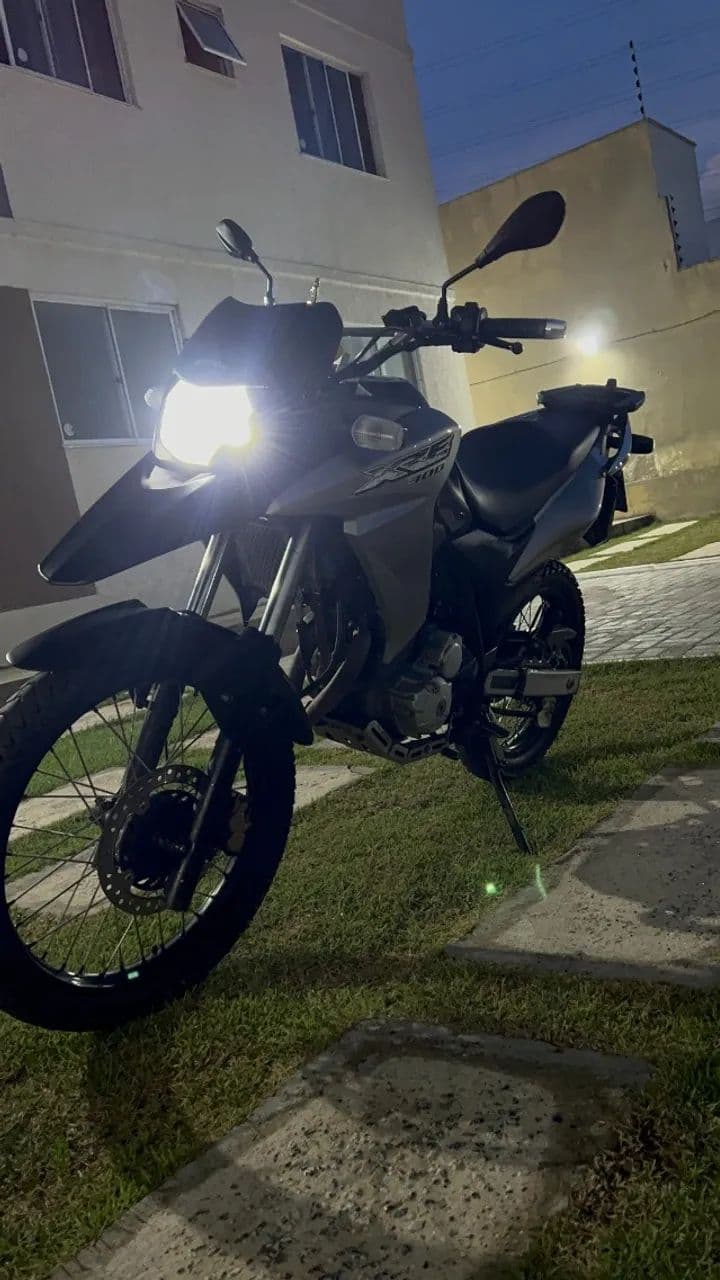 XRE 300 - 2017 (ACEITO TROCA)