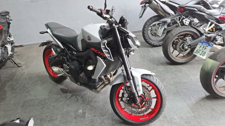 Yamaha MT-09