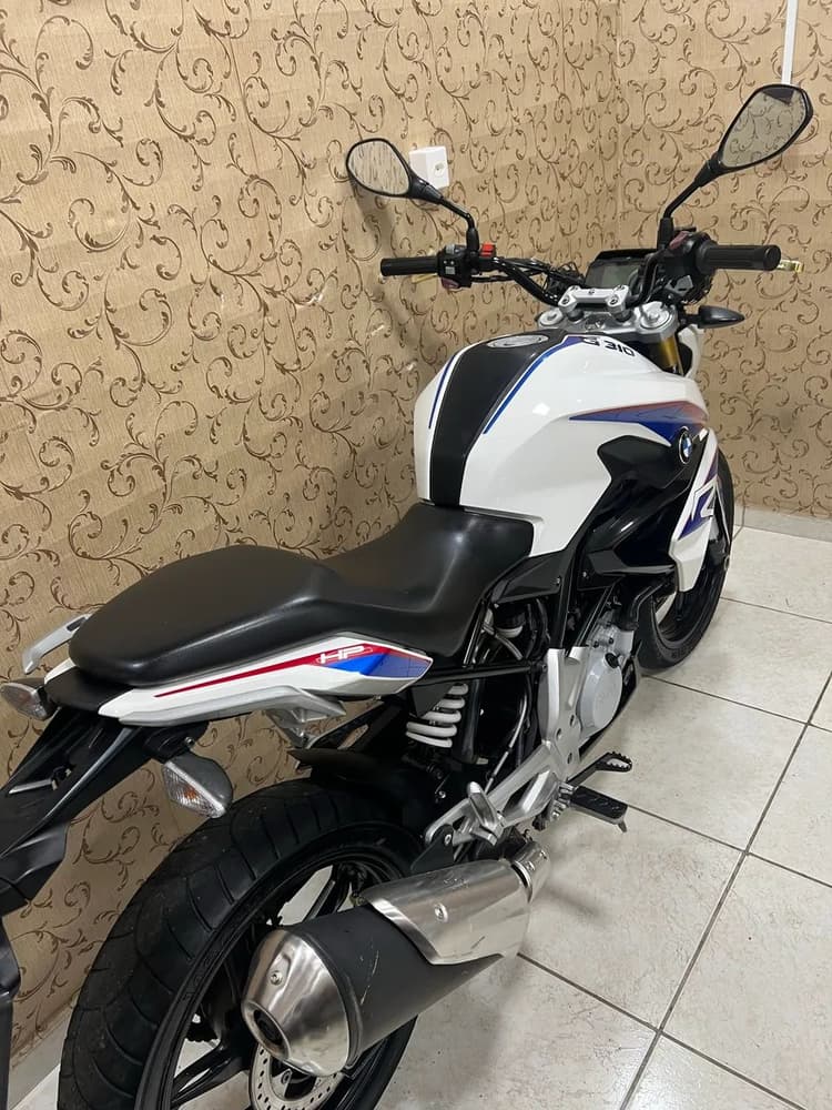 Vende-se bmw 310 