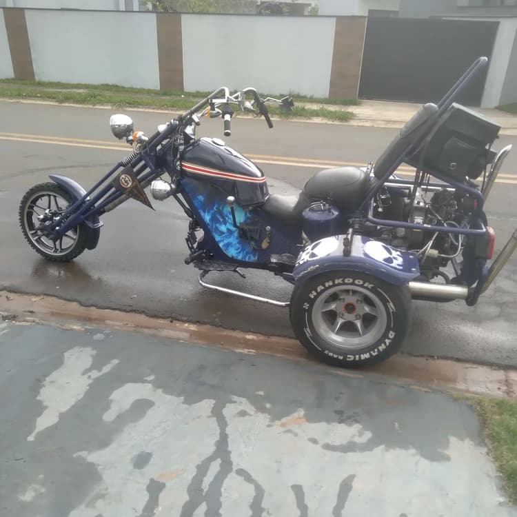 TRICICLO 1977