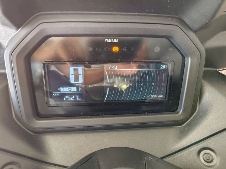 Xmax 300 Connected 