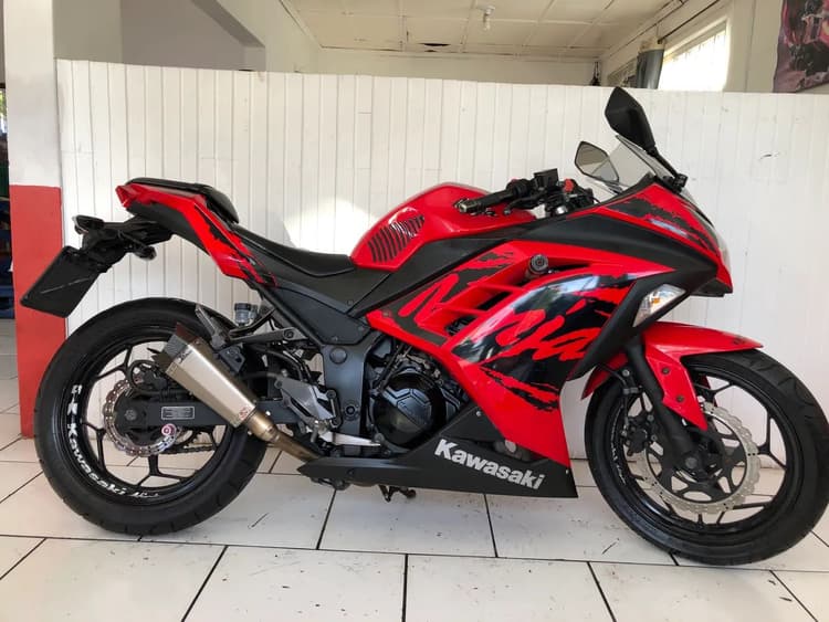 Ninja 300 - 2017 - MOTOSHOW