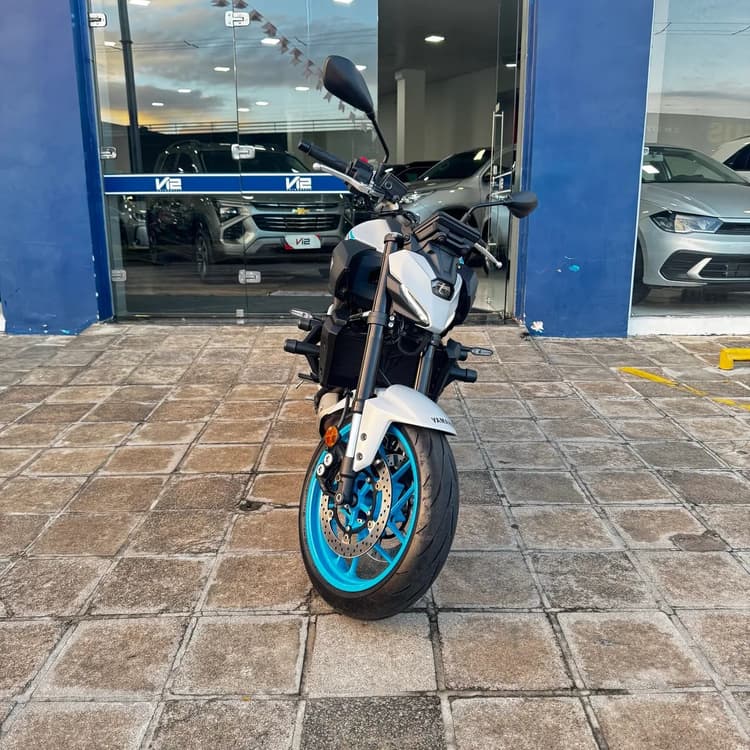 MT 07 