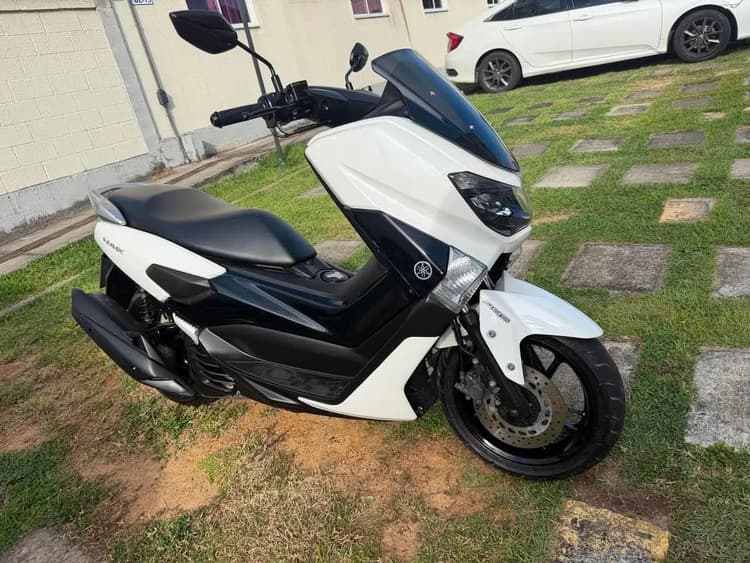 Yamaha NMax 