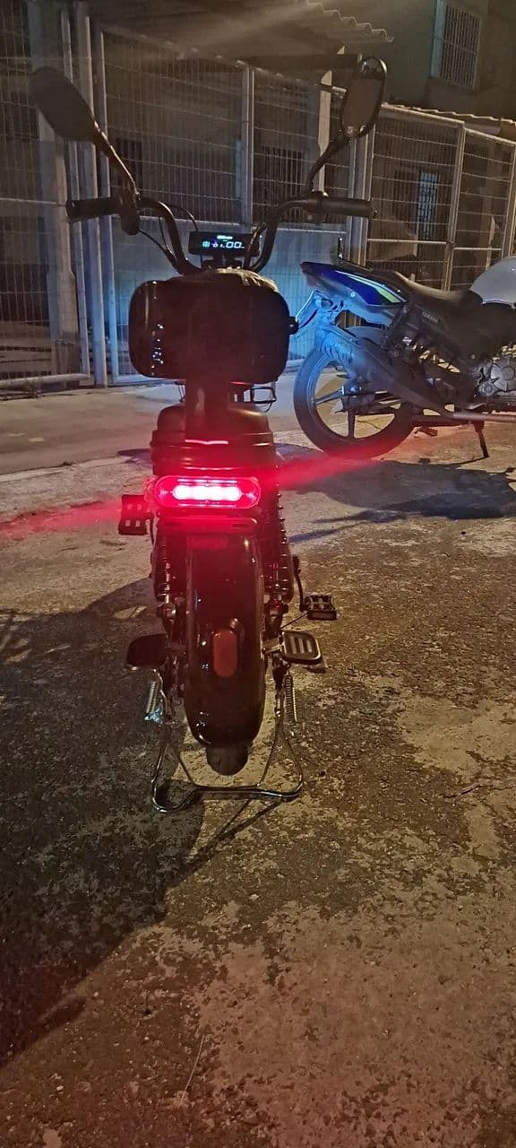 Bicicleta elétrica scooter