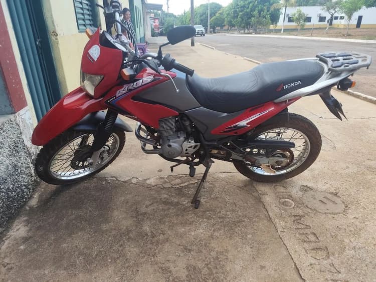 Moto Boa pra pessoas enjoada só pega e rodar 