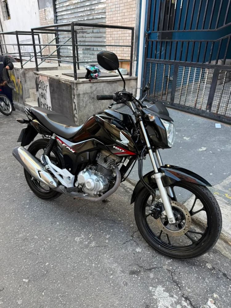 Moto de aluguel 