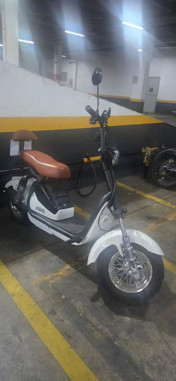 Moto chefe elétrica 
