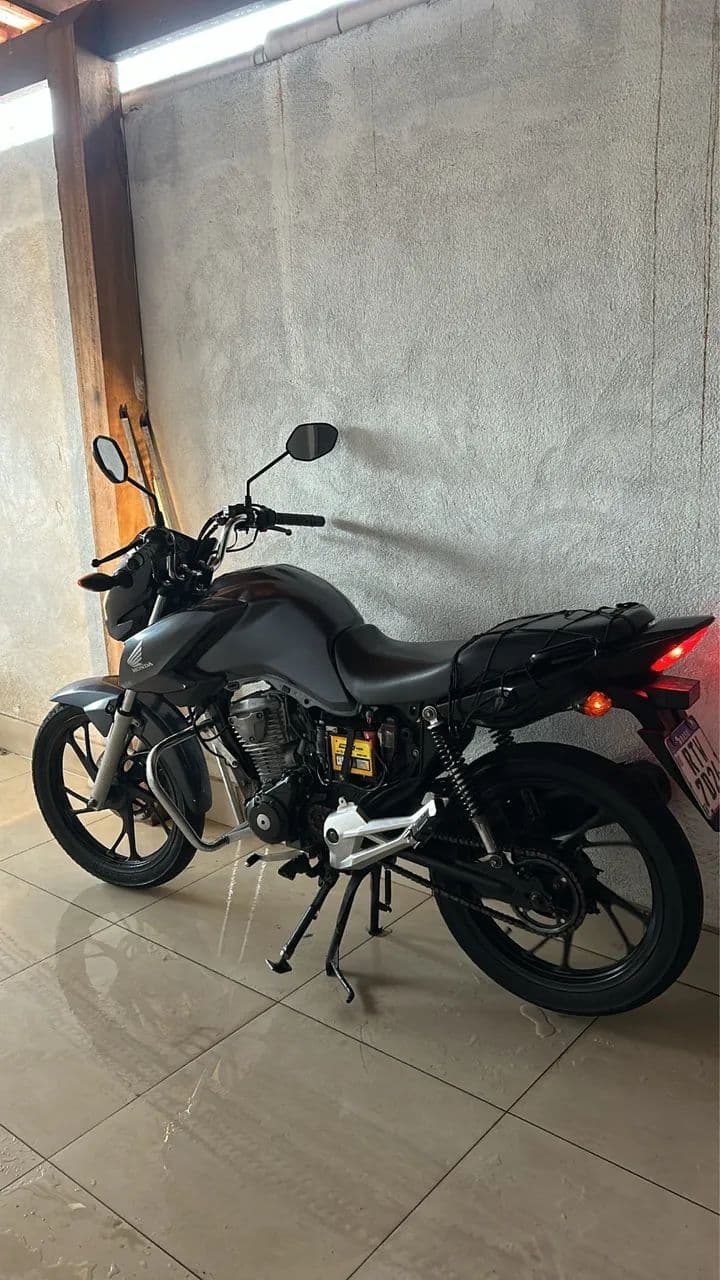 vendo titan 2022