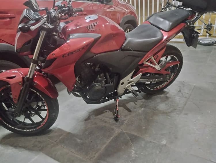 Vendo ou troco. Cb 500f