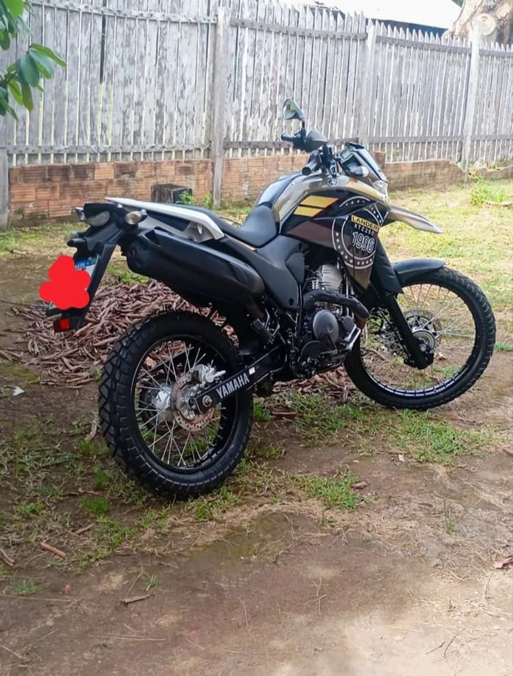 lander 250 conservada 
