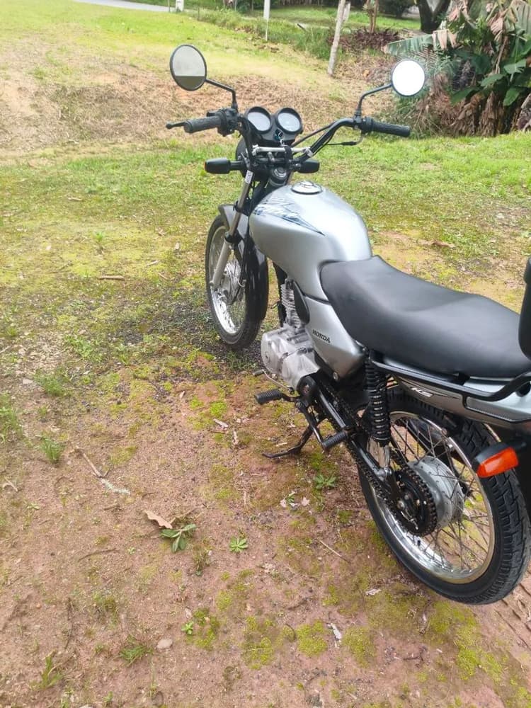Vendo cg 2003 