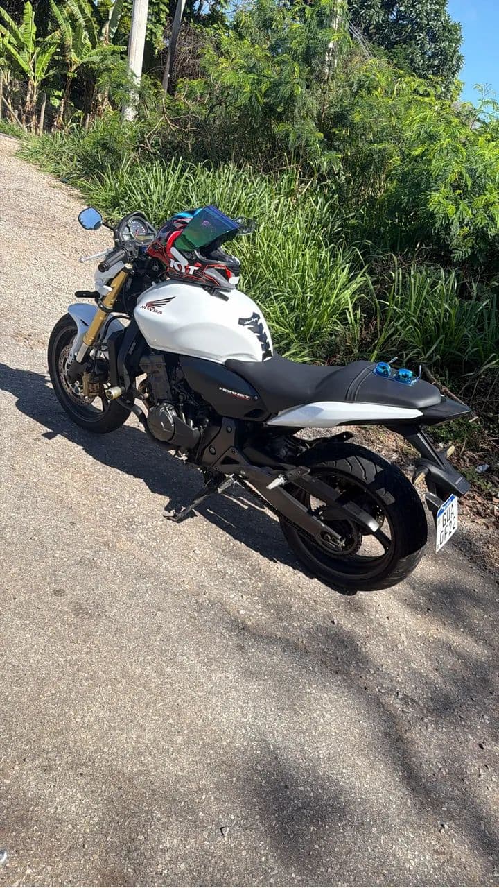 Cb600f