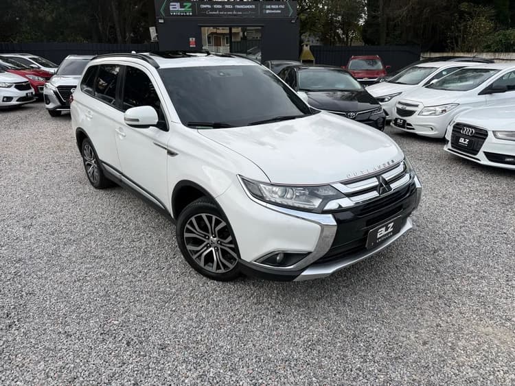 Mitsubishi Outlander 2.0 16V 160cv Aut. 2016