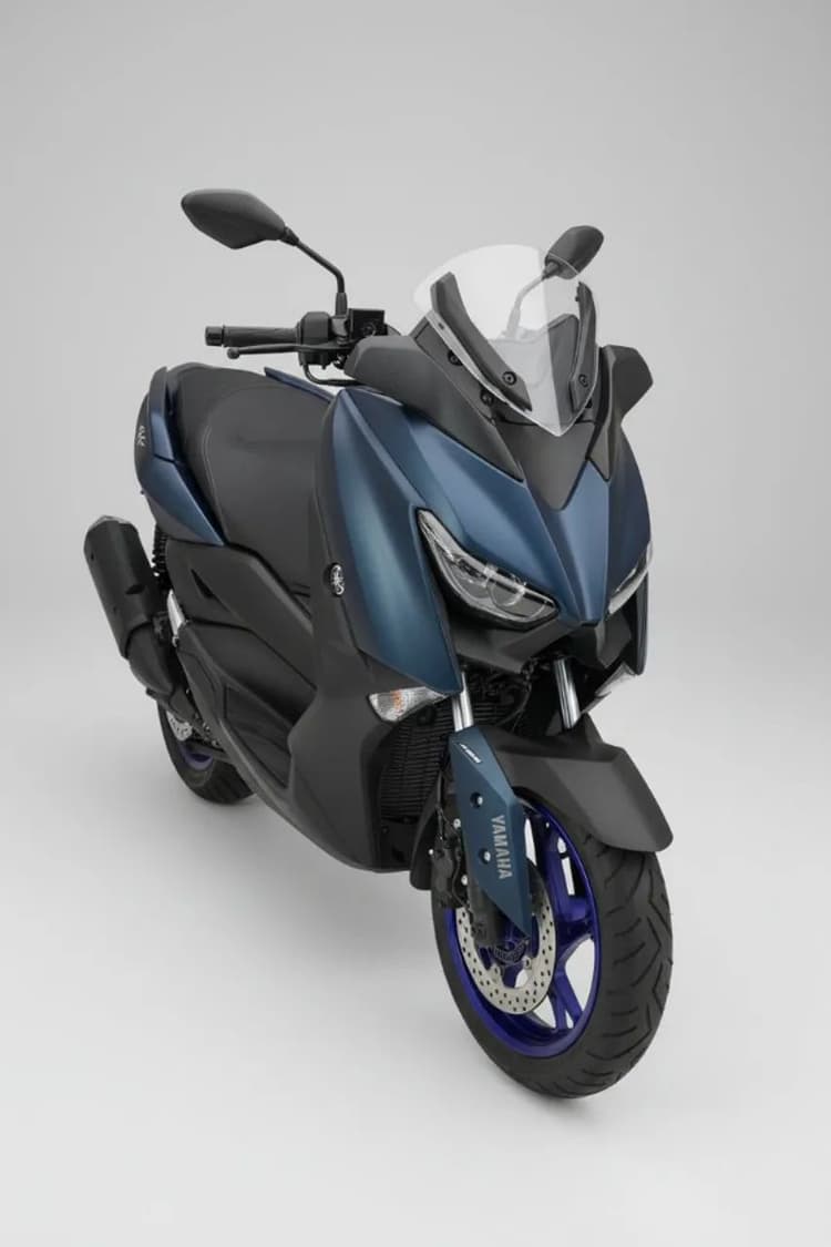 Yamaha XMAX 2023 sem uso