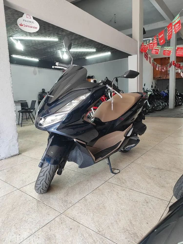 Honda PCX 160 DLX