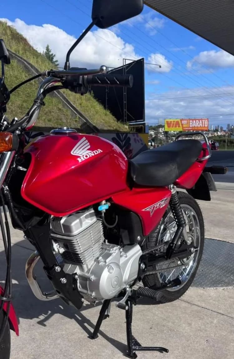 Titan 150 KS 