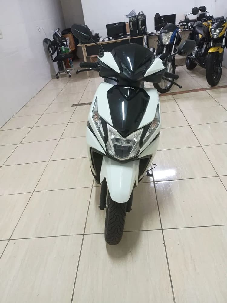 Elite 125