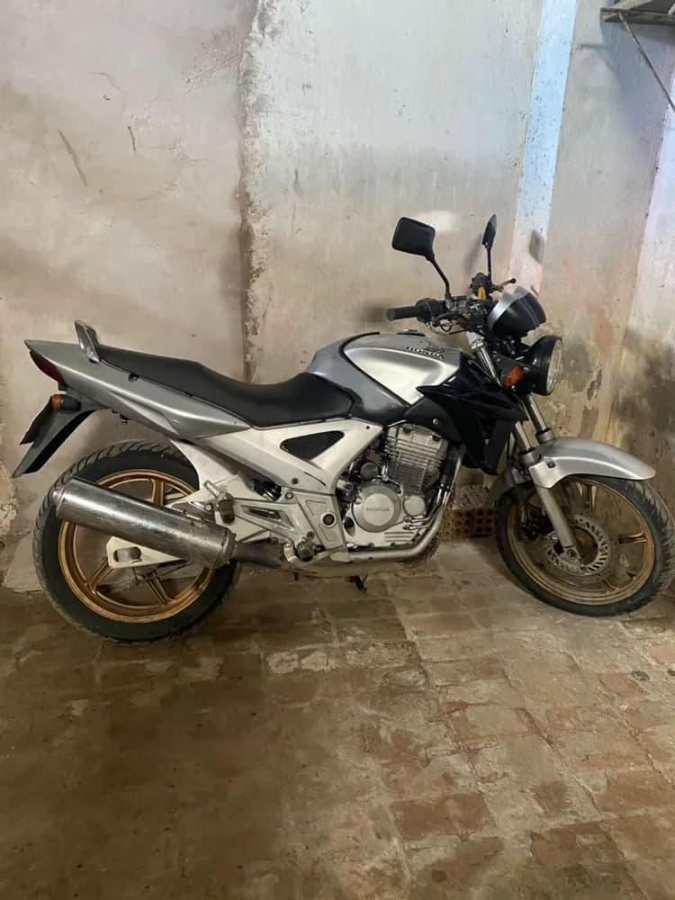 Twister 250