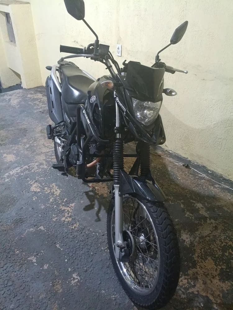 Crosser 2021