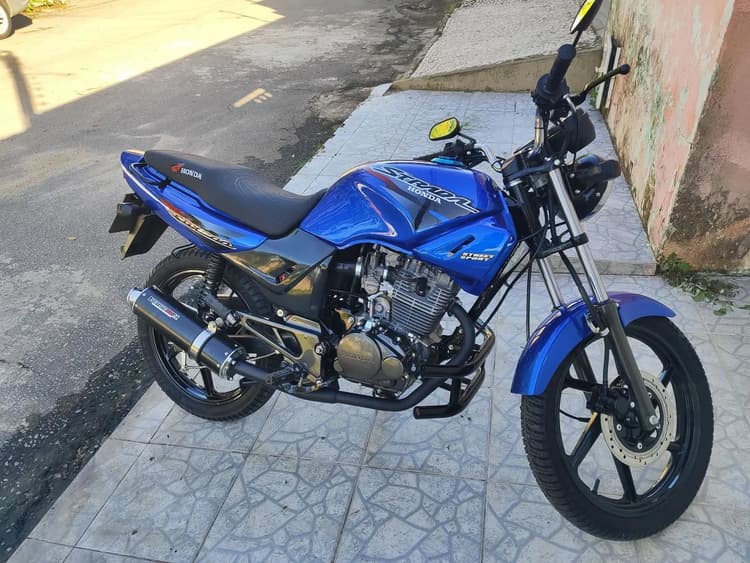 CBX Strada 200 ano 2001