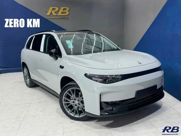Leapmotor C10 REEV (Híbrido) 2026