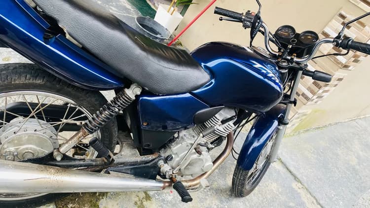 Moto cg titan 