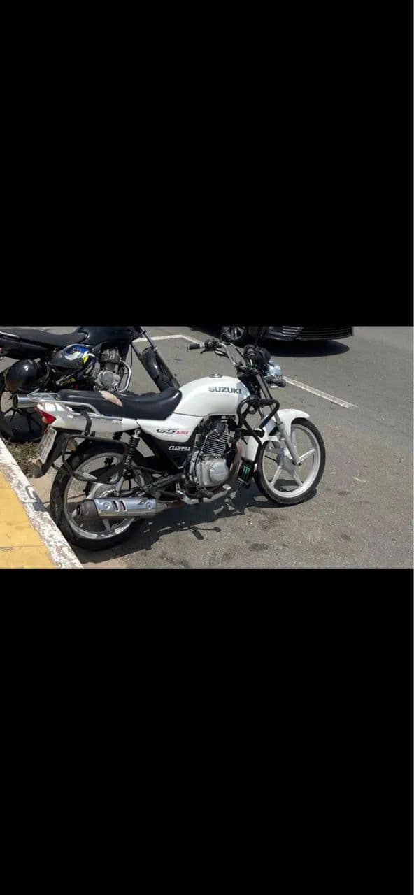 suzuki 2017 gs