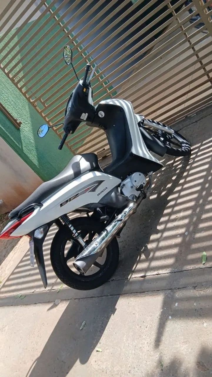 Honda biz