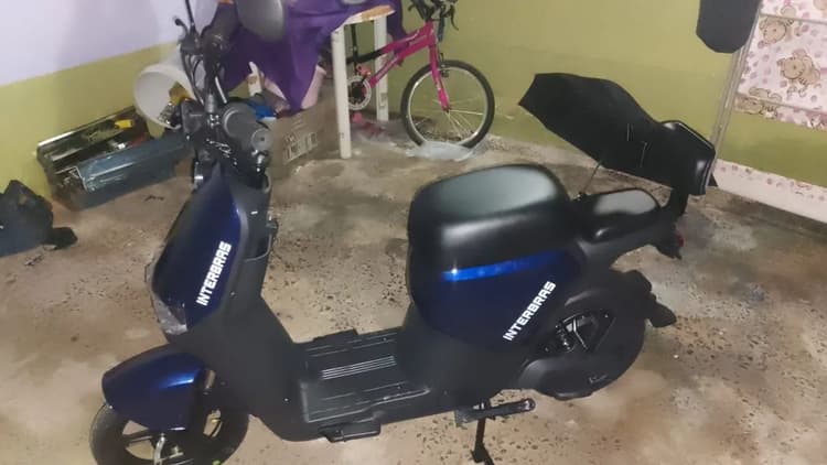 Scooter elétrica 