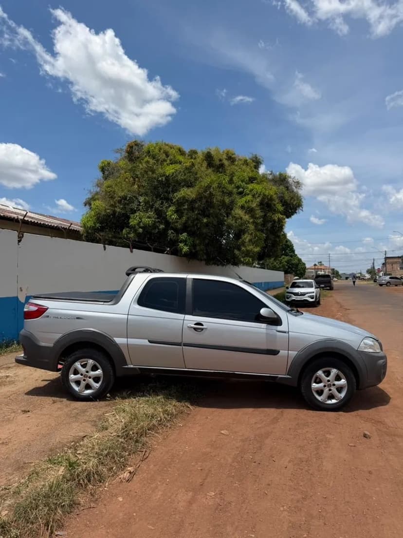 Fiat Strada Freedom 1.4 Flex 8V CD 2020