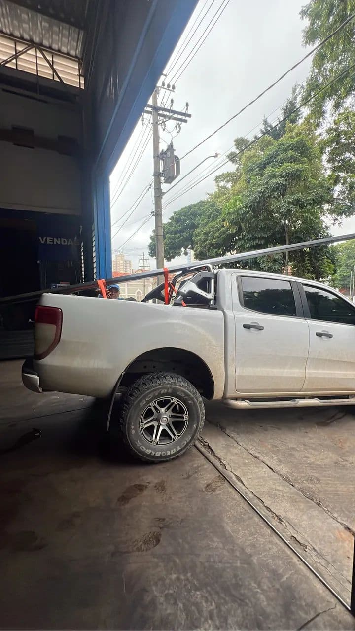 Ford Ranger XLS 2.5 16V 4X2 CD Flex 2013