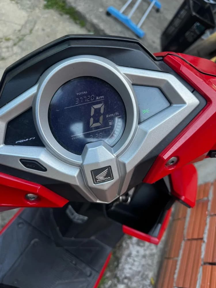 Moto zero bem conservada. Toda revisada 
