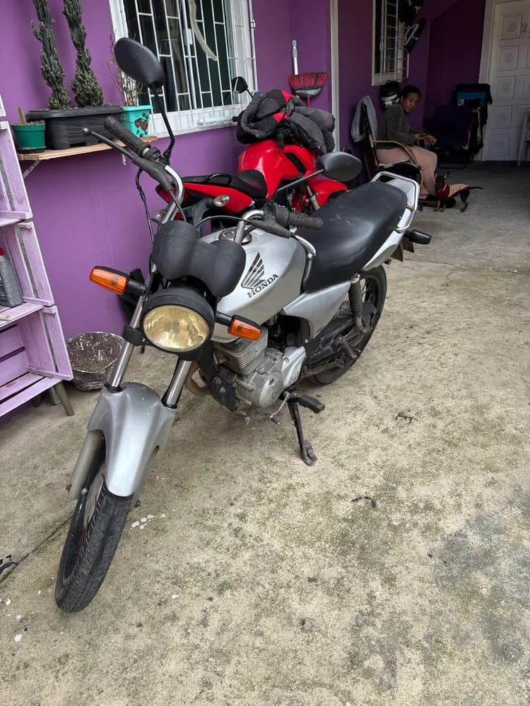 Vendo cg150 2006