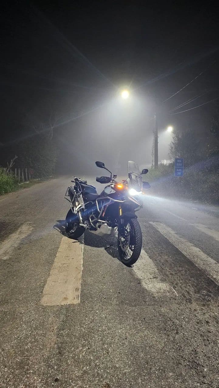 Tiger 900 Desert Edition. 