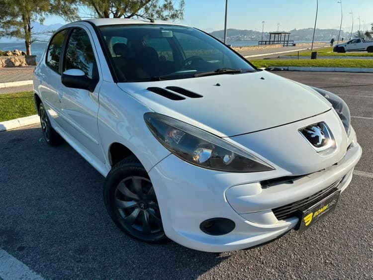 Peugeot 207 Active 1.4 Flex 8V 5P 2015