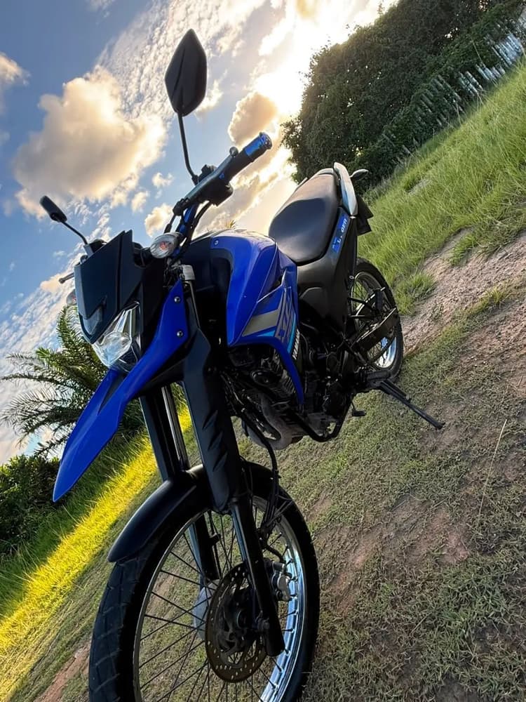 Lander 250 ano 2022